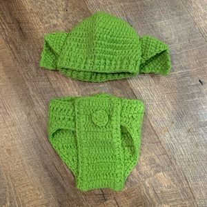 Baby Yoda Outfit